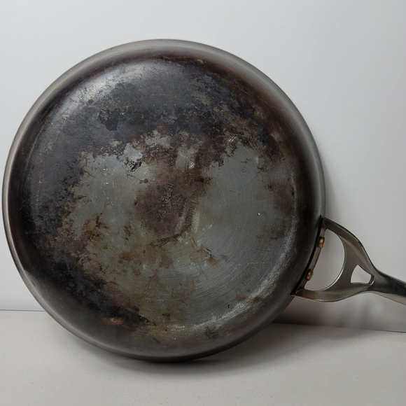 Calphalon Skillet Frying Pan 10 Non Stick Omelette Utensil Marks - Picture 2 of 8